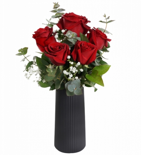 Siyah Vazoda 5 Kırmızı Gül